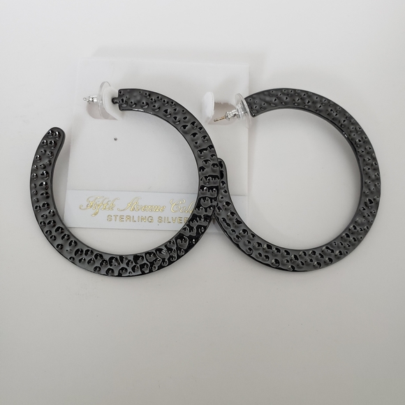 Fifth Avenue Collection Earrings - Picture 3 of 4